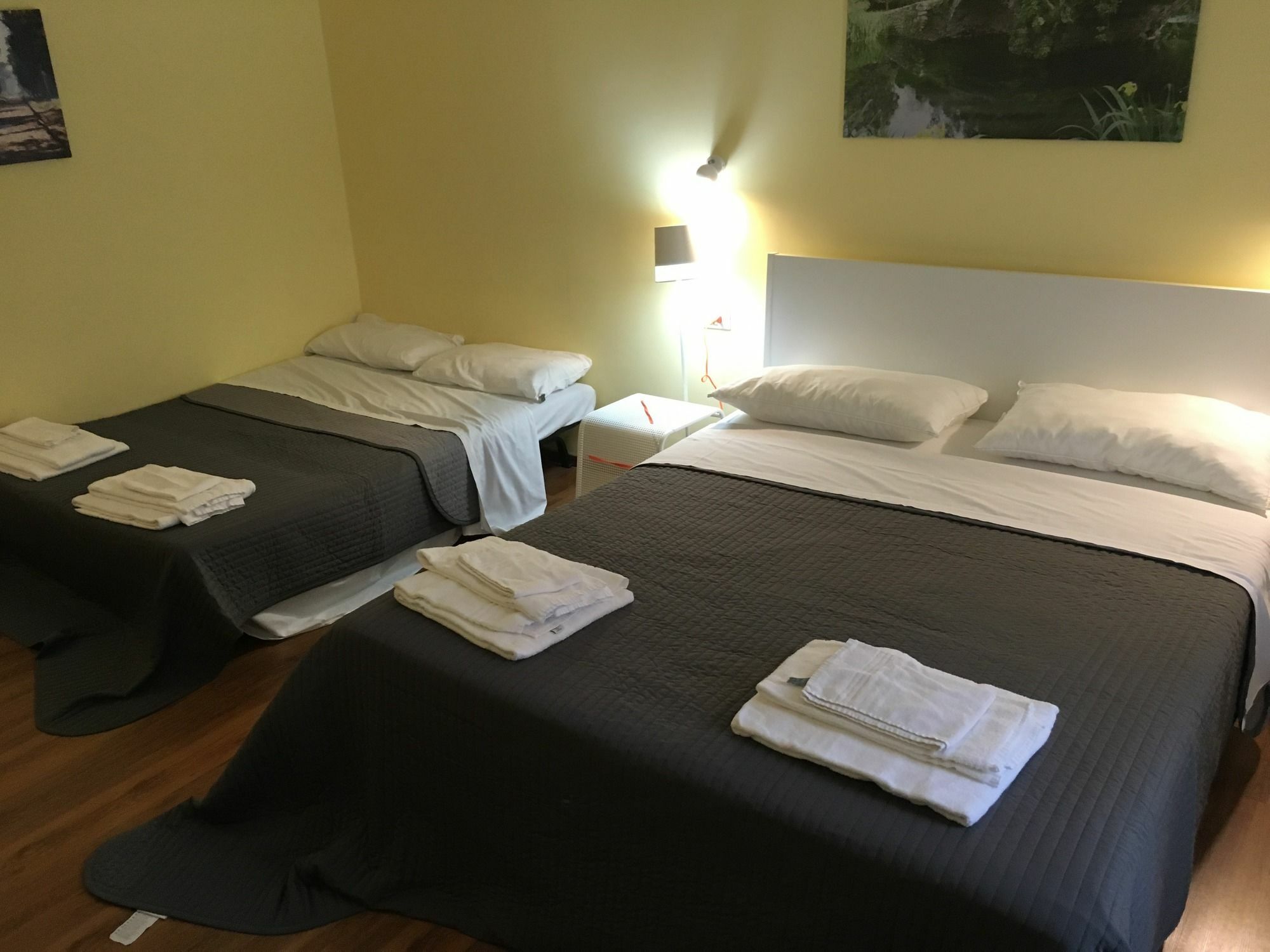 Candia House Bed & Breakfast Roma